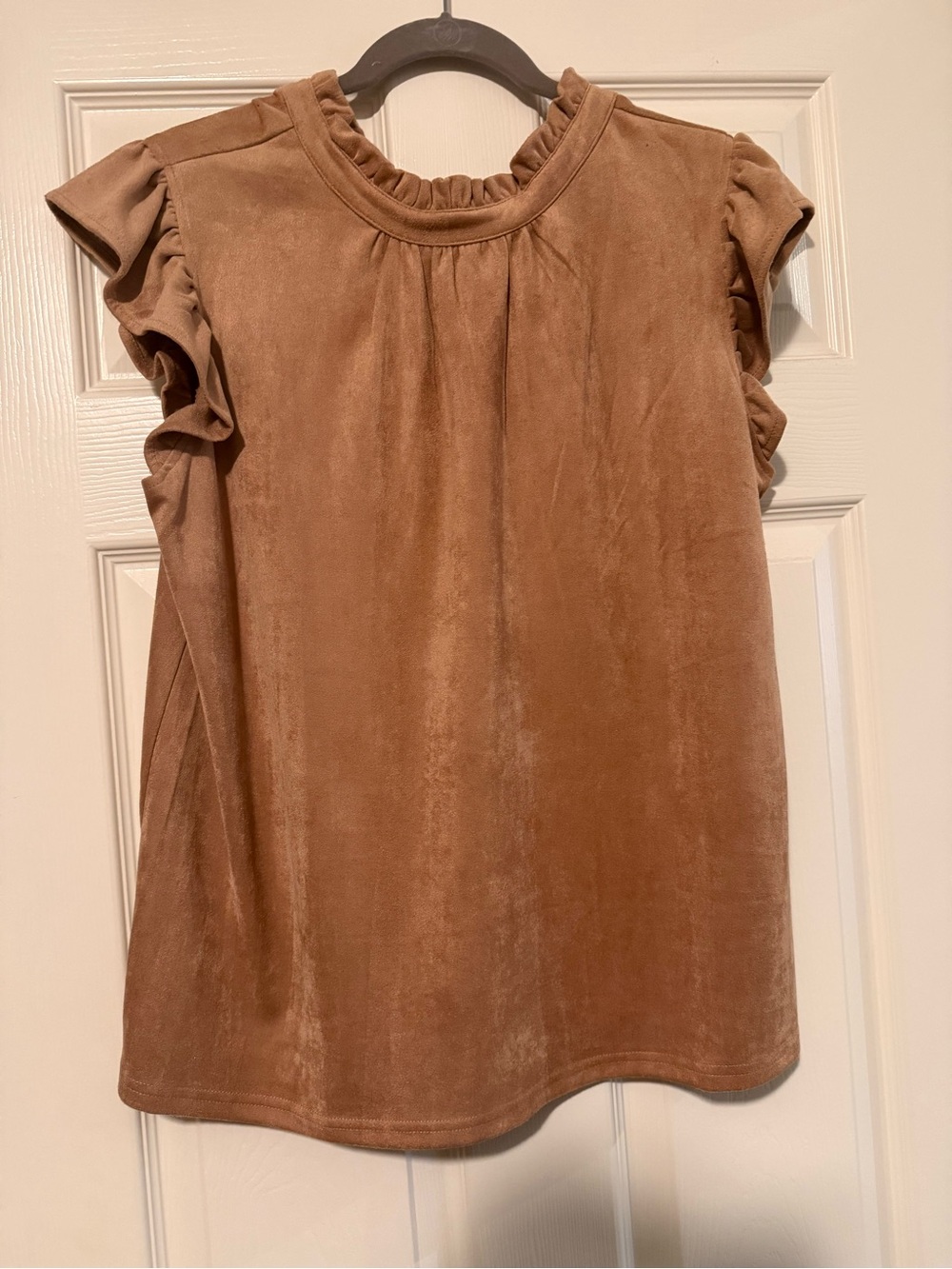 Women's Ruffle Sleeve Velvet Top - Brown